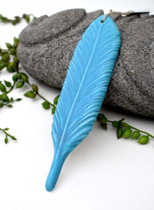 Kowhaiwhai Feather (Medium) - Michelle Bow