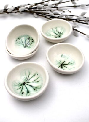 Leaf Ring Dish (Geranium) - Michelle Bow