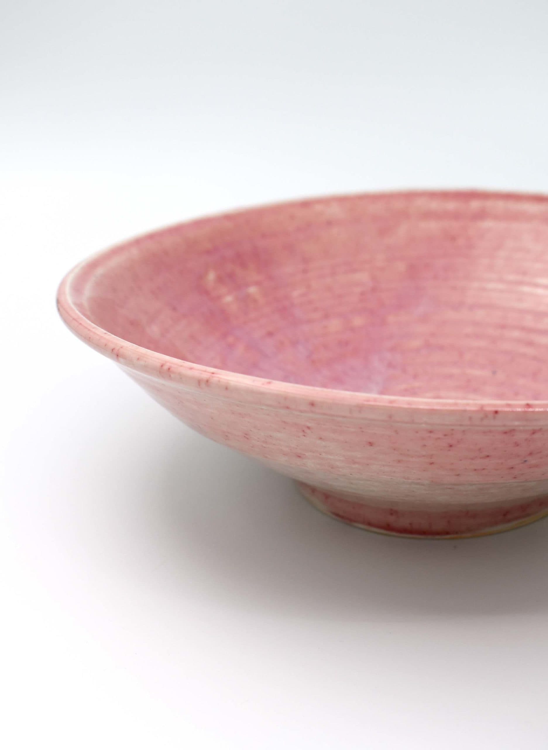 Stoneware Bowl (Pink – Large) – Juliet Larkin – The White Sail Gallery