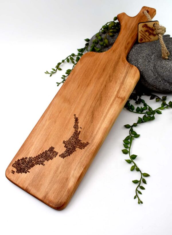Rimu Board (NZ Map) - Lynch Wood Creations