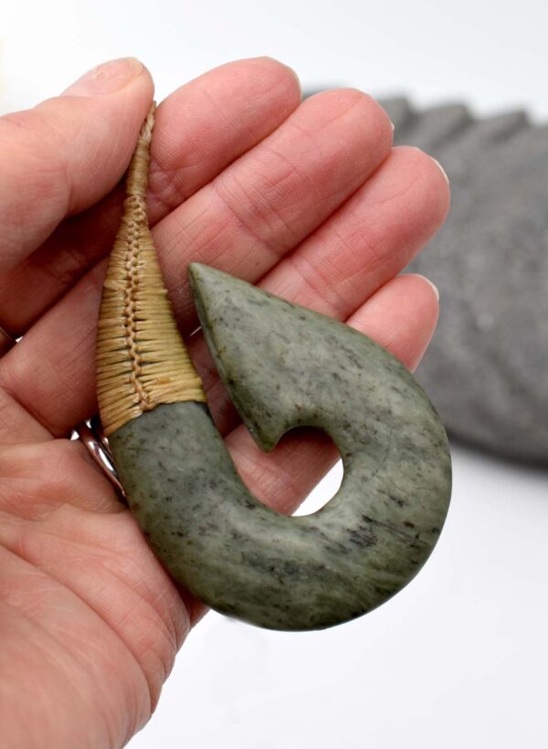 Hei Matau, Nelson Pounamu - Carved by Simon Burton - Image 2