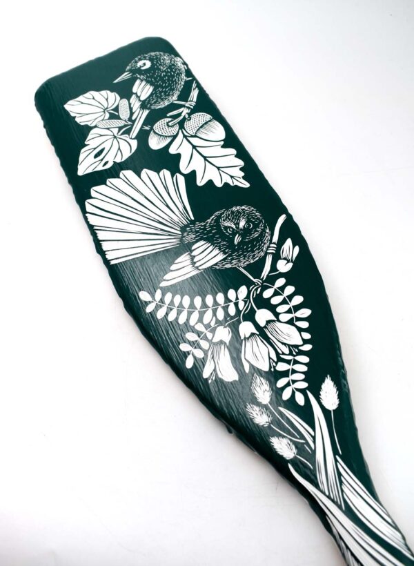 Taukou & Piwakawaka, Paddle - Anna Tang