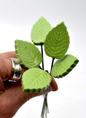 Green Leaf - Michelle Bow