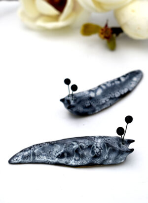 White Bubble Slug - Lava Ceramics