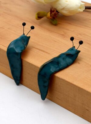 Teal Shelf Slug - Lava Ceramics