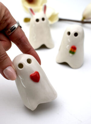 Heart Boo - Lava Ceramics