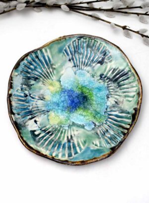 Plate (Medium) - Kay Ogilvie