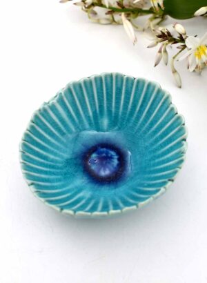 Gerbera Bowl (Turquoise) - Muddy Fingers