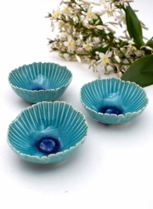 Gerbera Bowl (Turquoise) - Muddy Fingers
