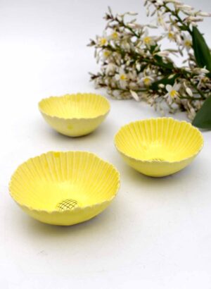 Gerbera Bowl (Lemon) - Muddy Fingers