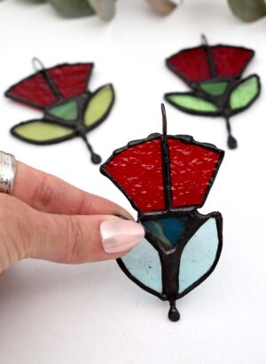 Pōhutukawa Flower - Hilary Jowle