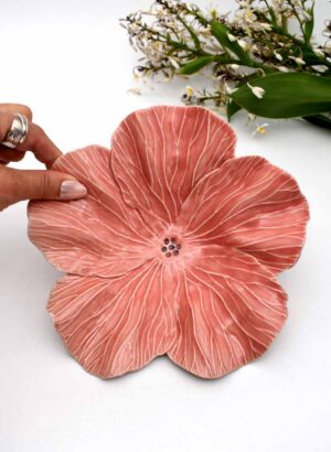 Hibiscus Bowl (Pink) - Muddy Fingers
