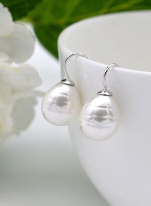Crushed Pearl Teardrop - Classic Style