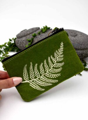 Ecofelt Purse (Silver fern Green) - Jo Luping