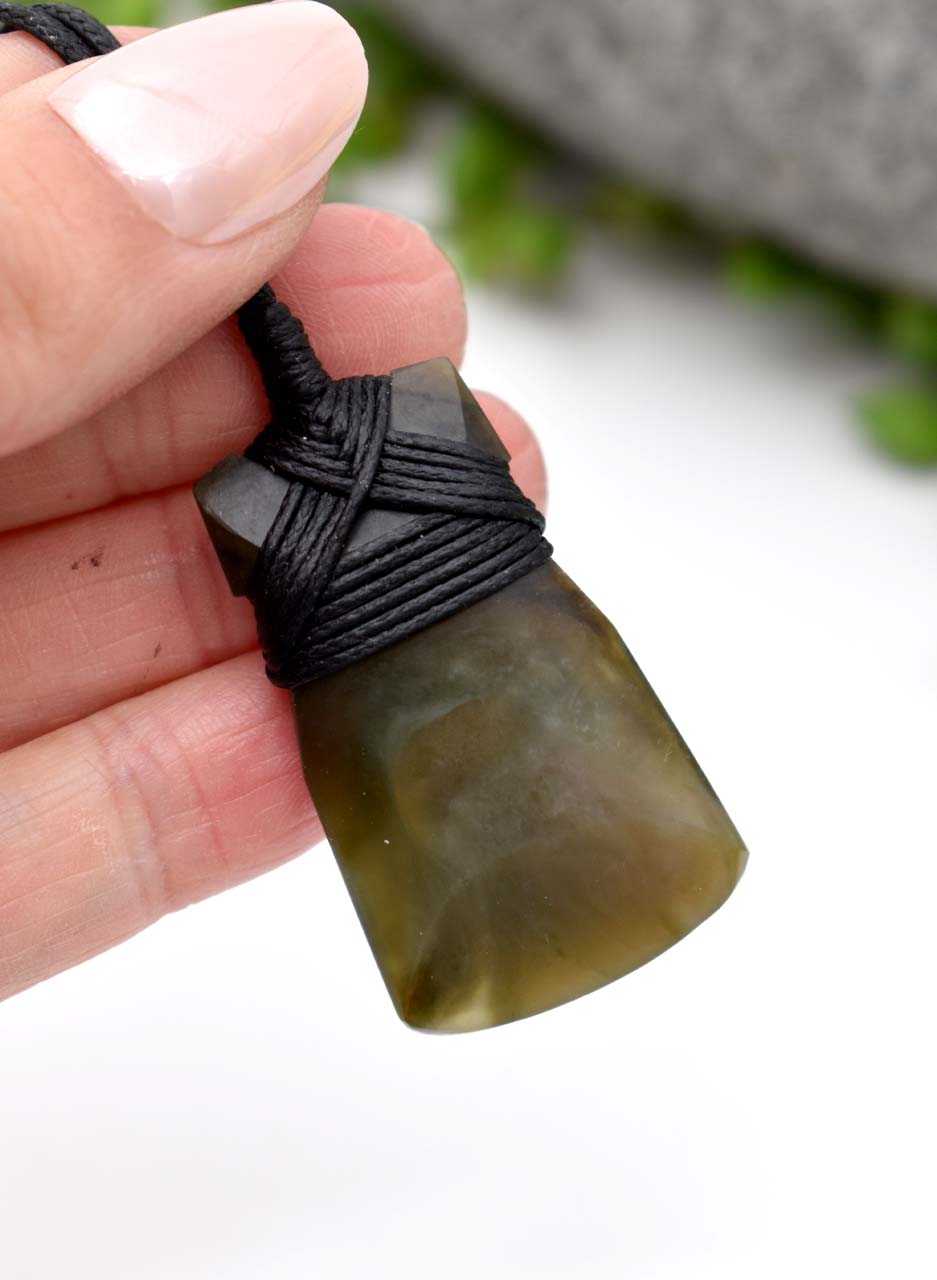 Pounamu Toki Pendant – Carved by Tony Lusty - Image 2