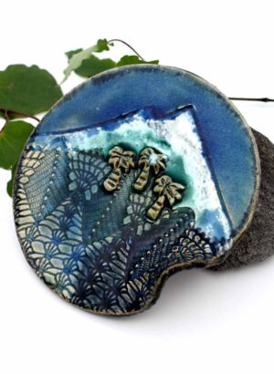 Ceramic Taranaki Maunga Wall Plate - LJH Pottery