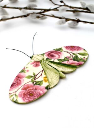 Pink Roses Moth - Kirsty Gardiner