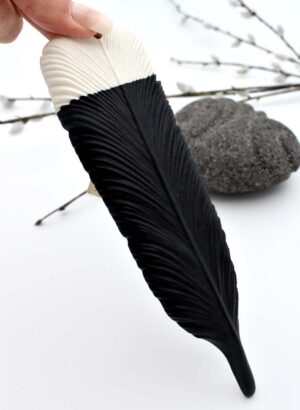 Huia Feather (Large) - Michelle Bow