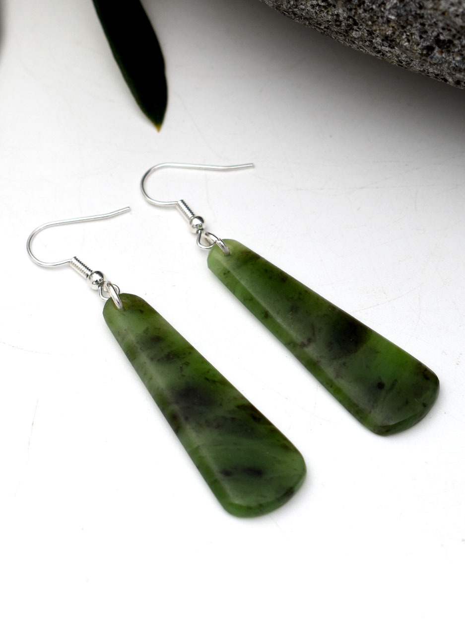 Pounamu Earrings – Carved by T. Lusty - Image 4