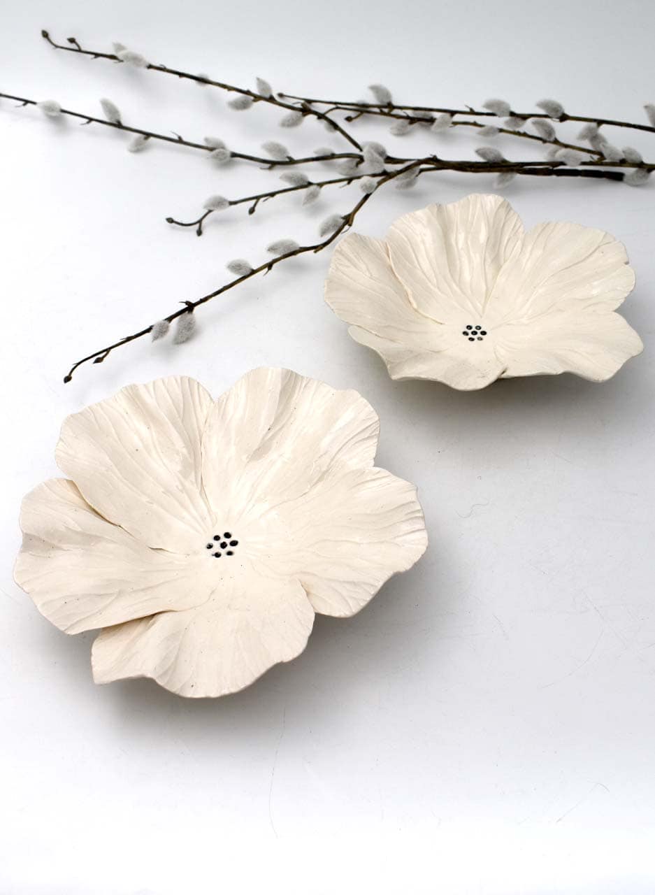 Hibiscus Bowl (White) - Muddy Fingers - Image 2