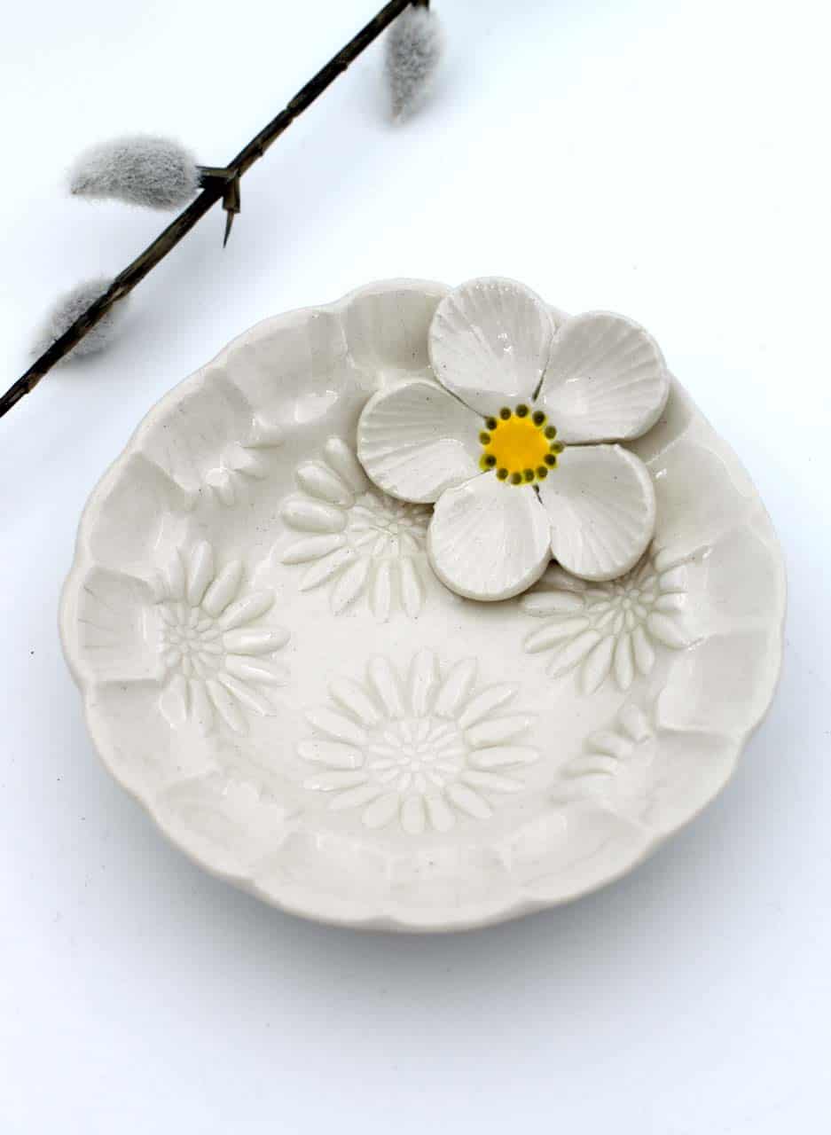 Flower Detail Trinket Dish 5 - Michelle Bow - Image 2