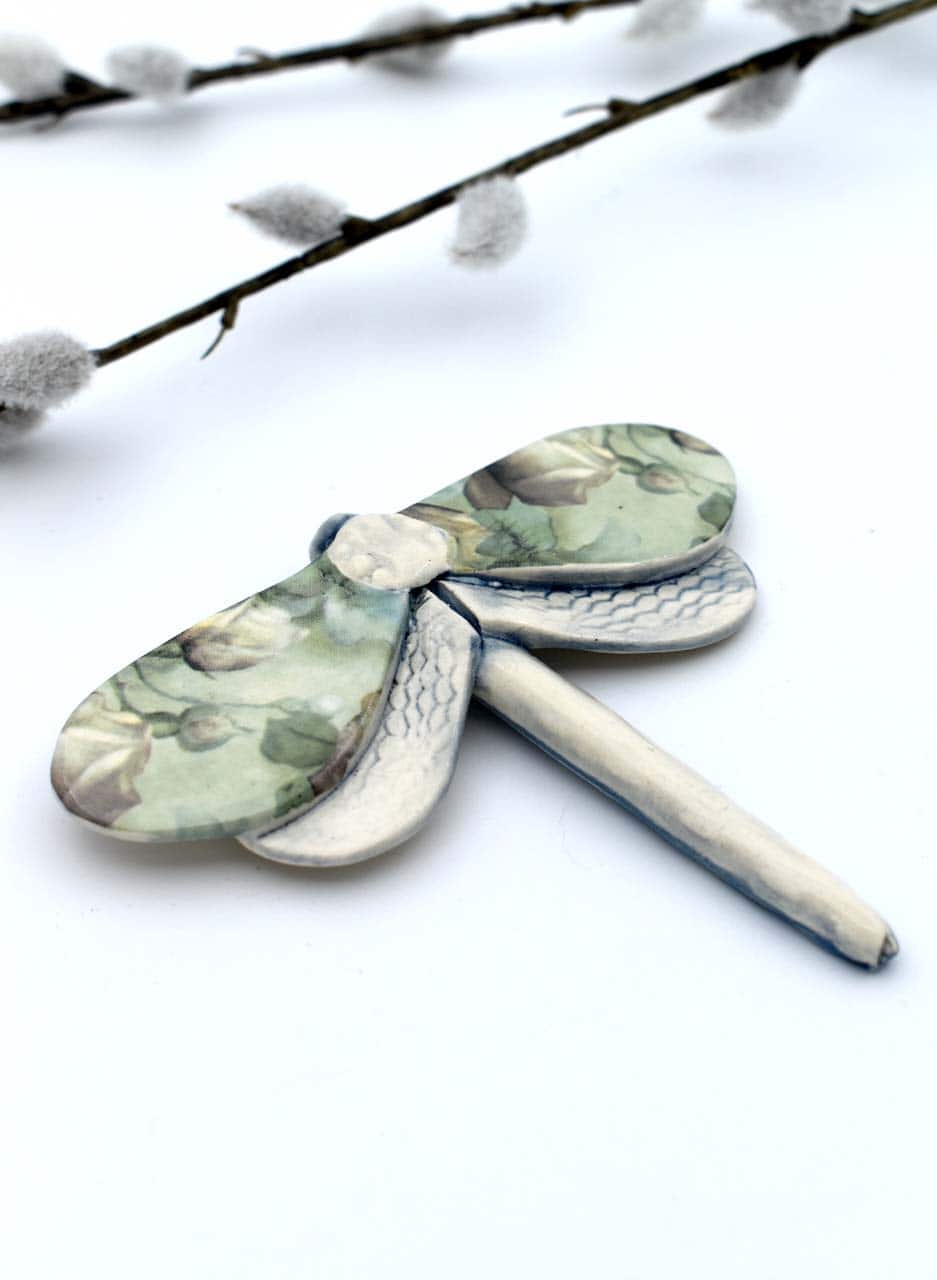Dragonfly Vintage Soft Green Flowers - Kirsty Gardiner - Image 2