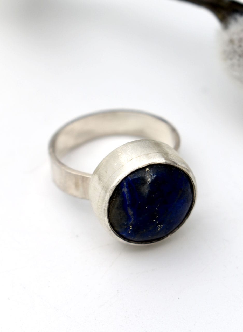 Lapis Lazuli Silver Ring - Dominique Crikemans - Image 2