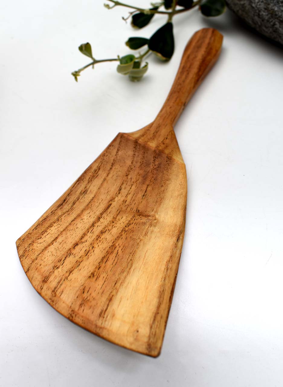 Persion Silk Tree Spatula From Te Awamutu - Jeff Fryett - Image 3