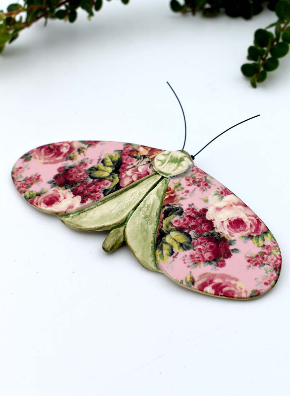 Pretty Pink Moth - Kirsty Gardiner - Image 3