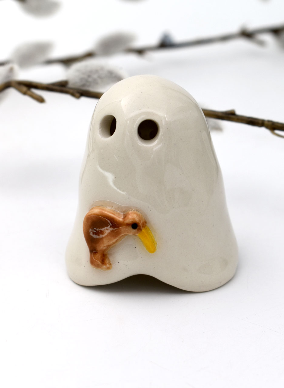 Kiwi Boo - Lava Ceramics