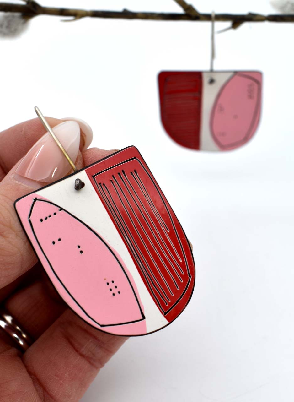 Red and Pink Apron Earrings - Jane Frances Reilly - Image 4