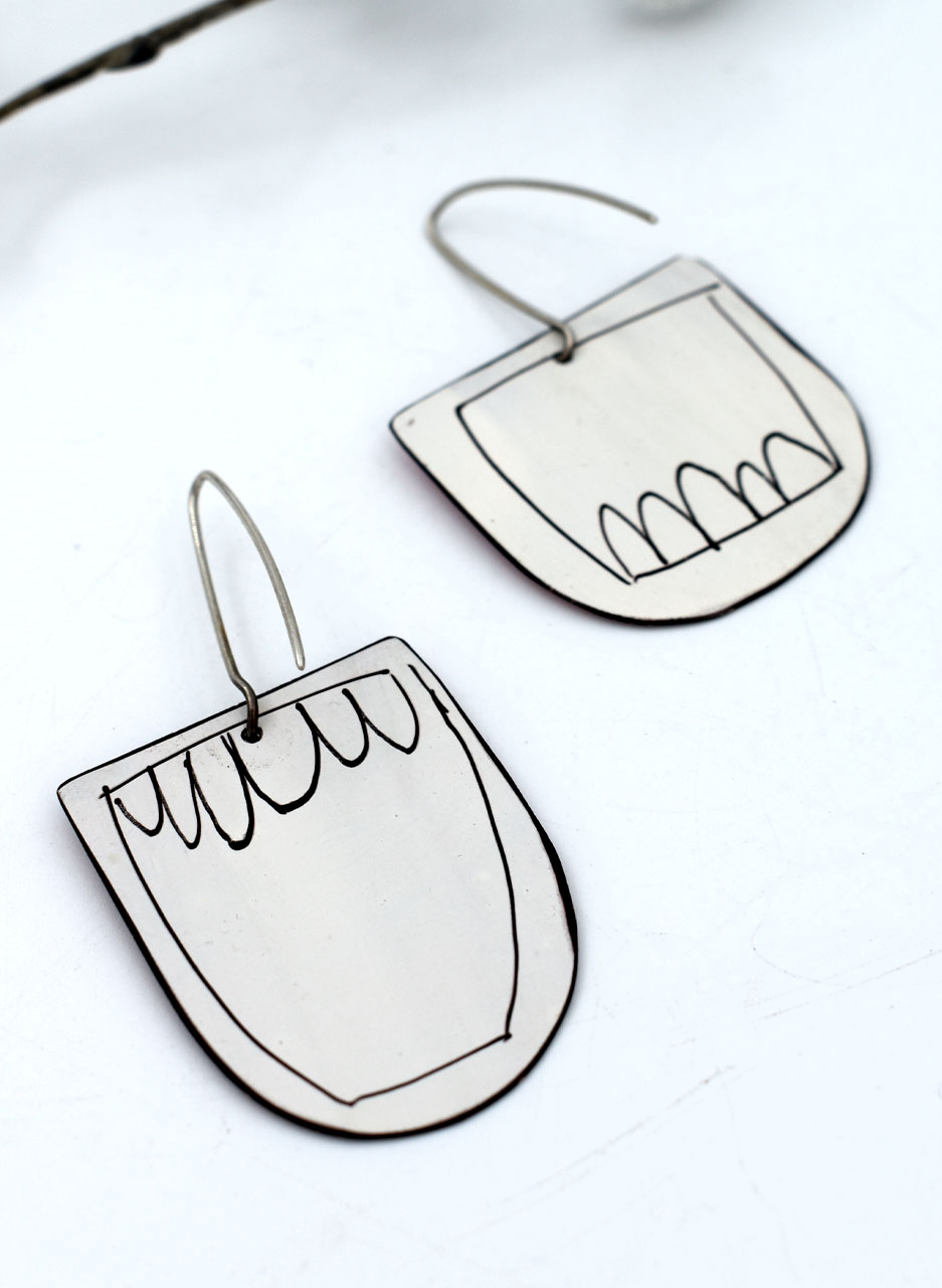 Red and Pink Apron Earrings - Jane Frances Reilly - Image 3