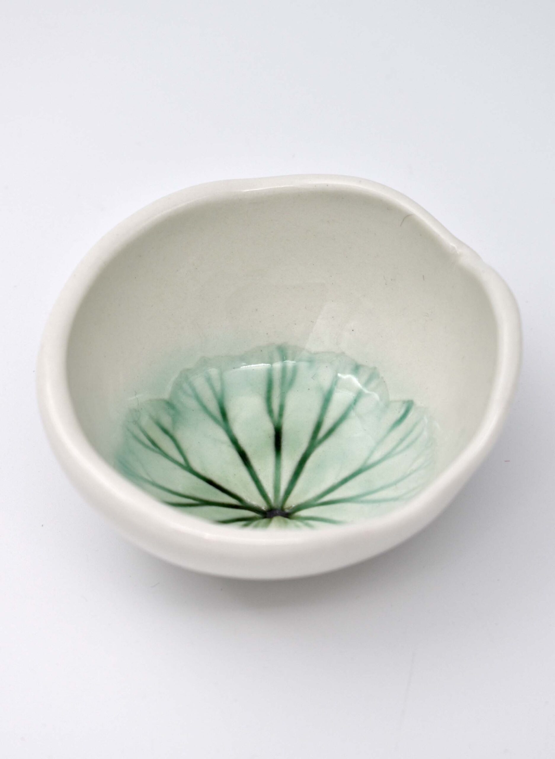 Leaf Ring Dish (Kawakawa) - Michelle Bow - Image 2
