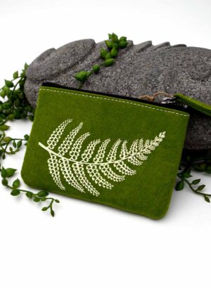 Ecofelt Purse (Silver fern) - Jo Luping
