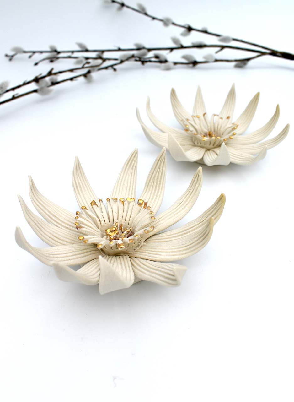Flower with Gold Lustre - Muddy Fingers - Image 2