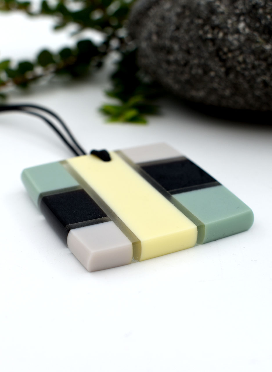 Glass Art Pendant - David Traub - Image 3